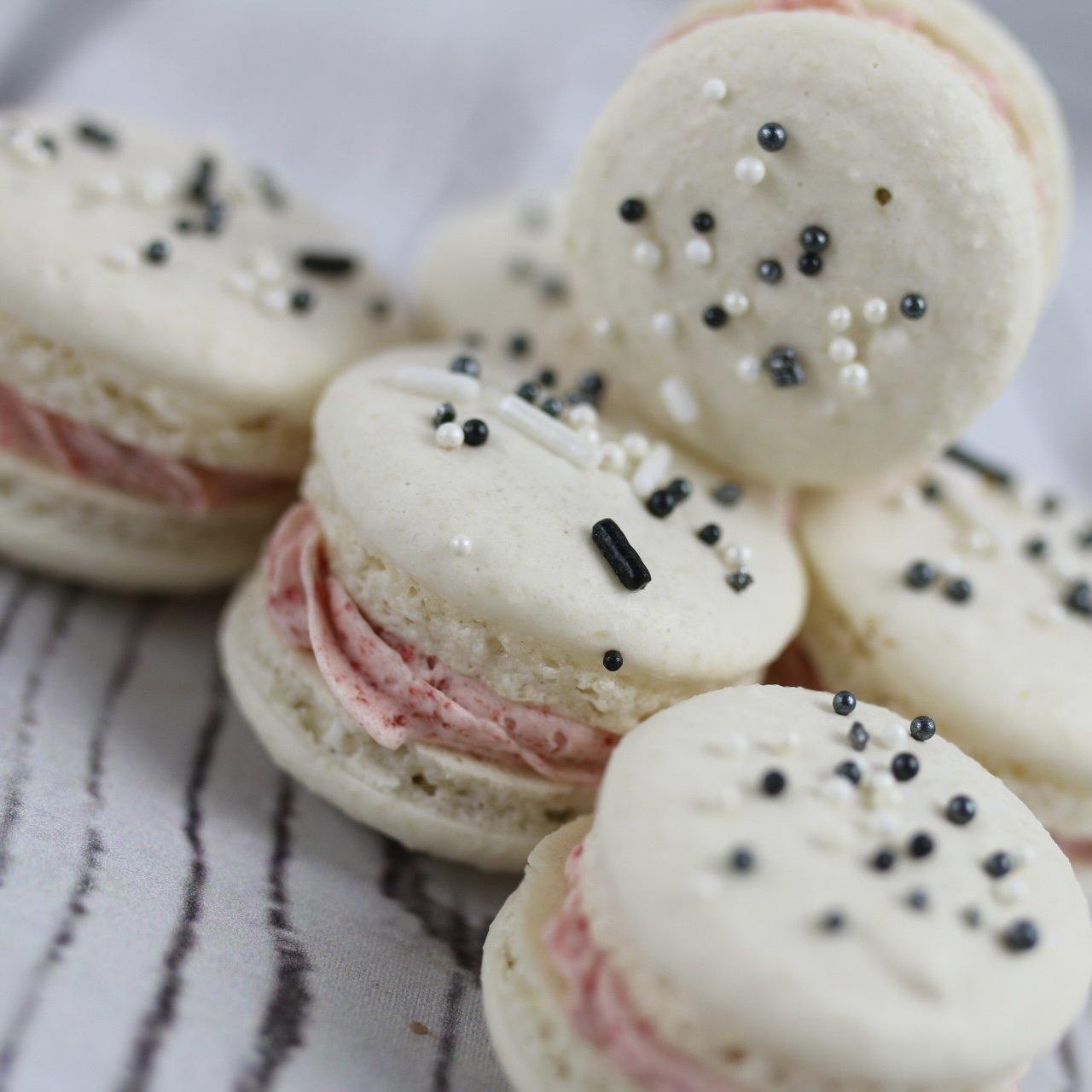 Macarons by the Dozen – M's Cakes & Bakes