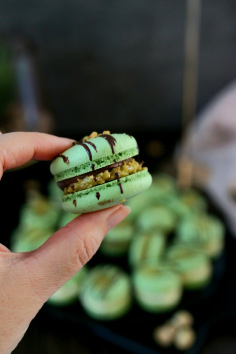 Pistachio Kunafa Macarons - M's Cakes & Bakes