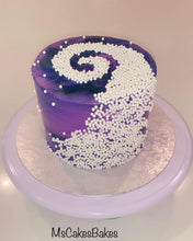 Load image into Gallery viewer, Custom Cake - M&#39;s Cakes &amp; Bakes

